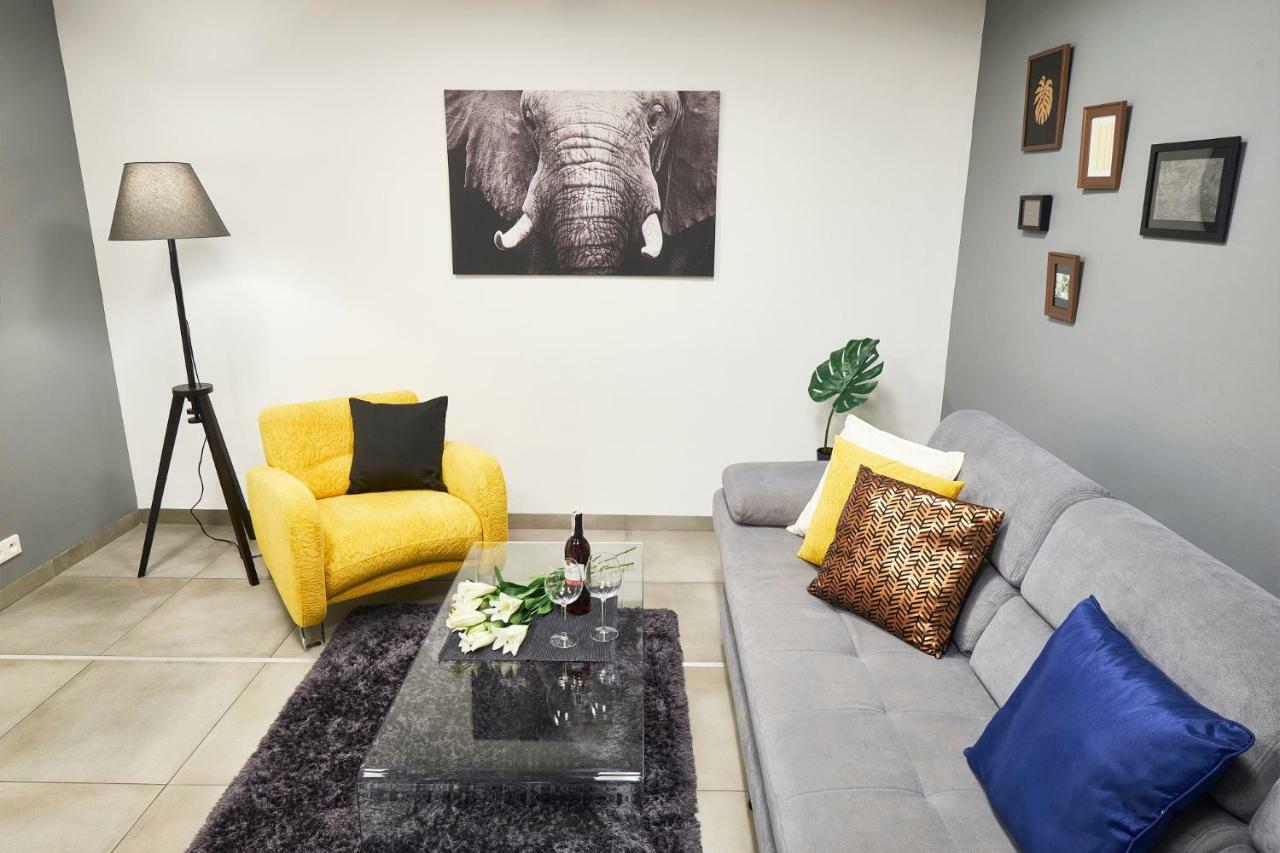 Xavier Boutique Apartment Warsaw Exterior photo